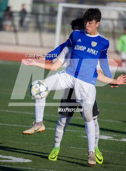 Thumbnail 1 in Bishop Amat vs Hawthorne photogallery.