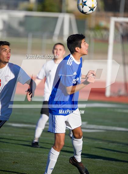 Thumbnail 1 in Bishop Amat vs Hawthorne photogallery.