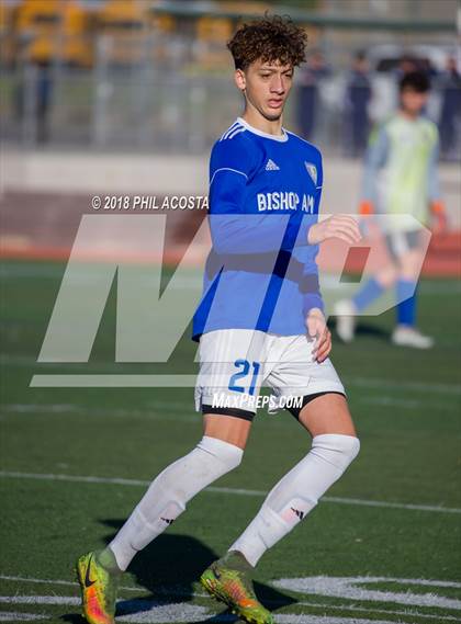 Thumbnail 2 in Bishop Amat vs Hawthorne photogallery.