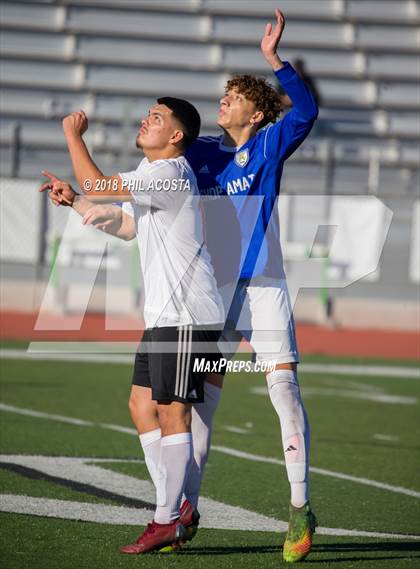 Thumbnail 2 in Bishop Amat vs Hawthorne photogallery.