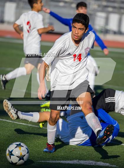 Thumbnail 3 in Bishop Amat vs Hawthorne photogallery.
