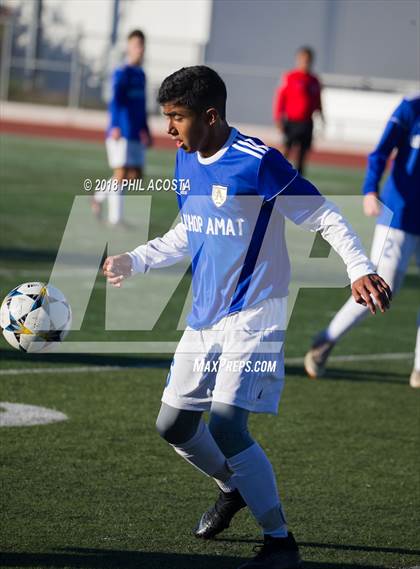 Thumbnail 2 in Bishop Amat vs Hawthorne photogallery.