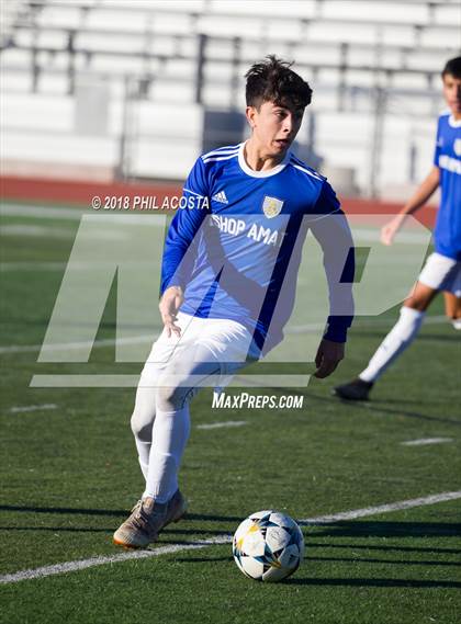 Thumbnail 2 in Bishop Amat vs Hawthorne photogallery.