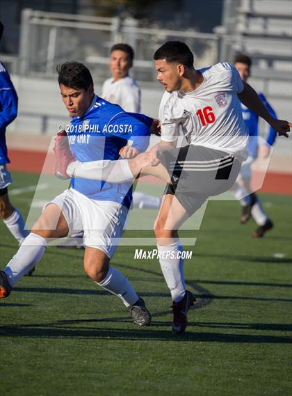 Thumbnail 3 in Bishop Amat vs Hawthorne photogallery.