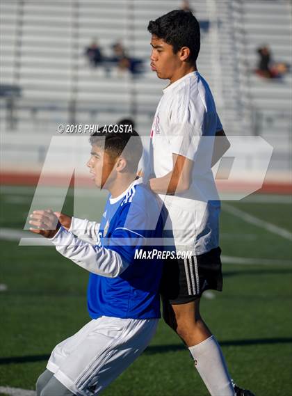 Thumbnail 2 in Bishop Amat vs Hawthorne photogallery.