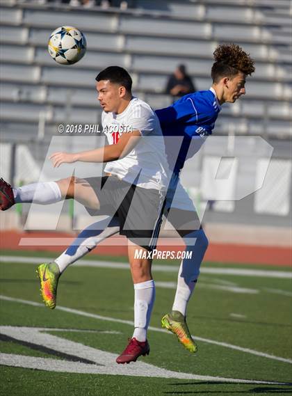Thumbnail 3 in Bishop Amat vs Hawthorne photogallery.