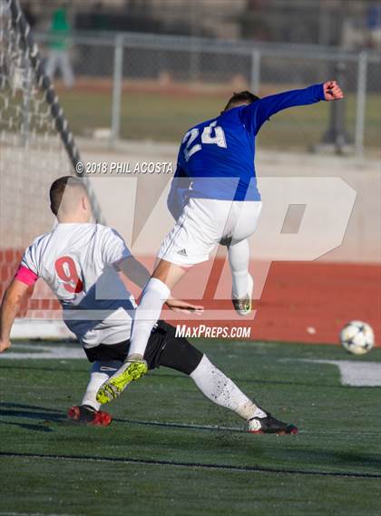 Thumbnail 2 in Bishop Amat vs Hawthorne photogallery.