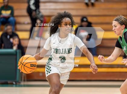 Thumbnail 3 in Cary @ Pine Forest photogallery.