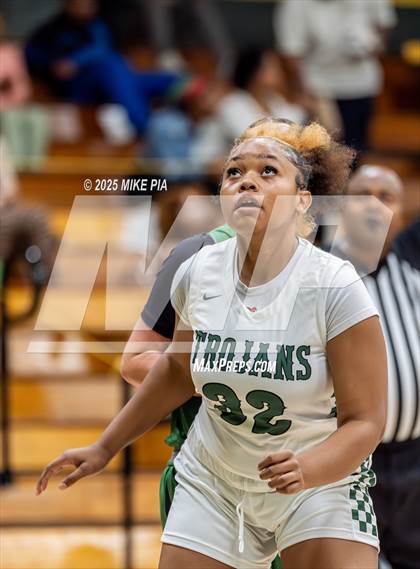 Thumbnail 3 in Cary @ Pine Forest photogallery.