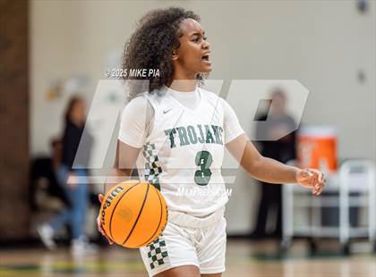 Thumbnail 3 in Cary @ Pine Forest photogallery.