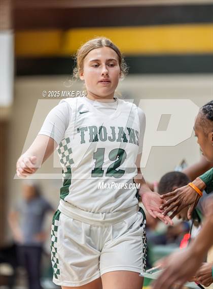 Thumbnail 3 in Cary @ Pine Forest photogallery.