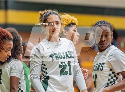 Thumbnail 2 in Cary @ Pine Forest photogallery.