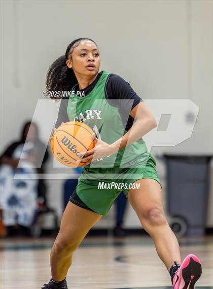 Thumbnail 1 in Cary @ Pine Forest photogallery.