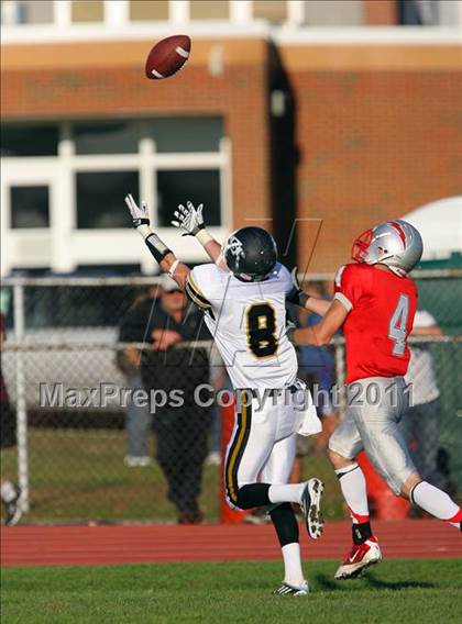 Thumbnail 1 in Sachem North @ Connetquot photogallery.