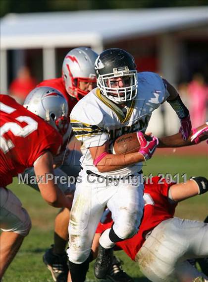 Thumbnail 3 in Sachem North @ Connetquot photogallery.