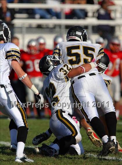 Thumbnail 3 in Sachem North @ Connetquot photogallery.