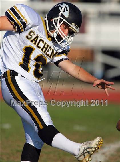 Thumbnail 3 in Sachem North @ Connetquot photogallery.