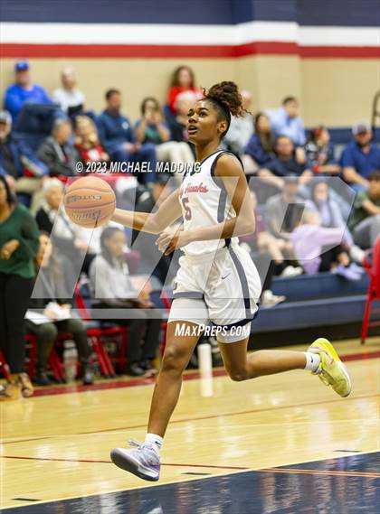 Thumbnail 2 in Hardin-Jefferson vs West Fork photogallery.