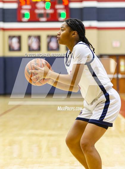 Thumbnail 3 in Hardin-Jefferson vs West Fork photogallery.