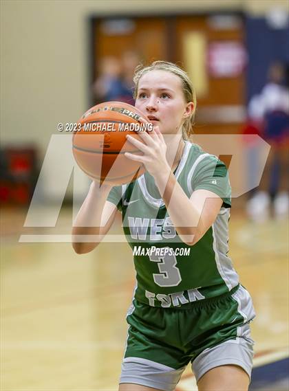 Thumbnail 1 in Hardin-Jefferson vs West Fork photogallery.