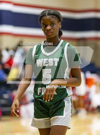 Thumbnail 2 in Hardin-Jefferson vs West Fork photogallery.