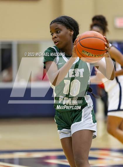 Thumbnail 1 in Hardin-Jefferson vs West Fork photogallery.