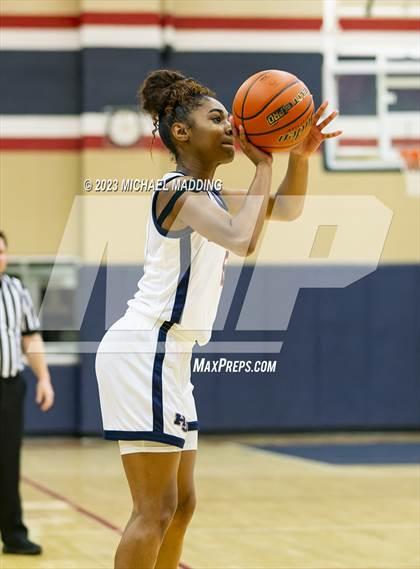 Thumbnail 3 in Hardin-Jefferson vs West Fork photogallery.