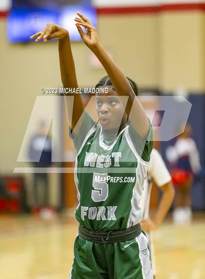 Thumbnail 1 in Hardin-Jefferson vs West Fork photogallery.