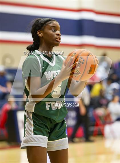 Thumbnail 3 in Hardin-Jefferson vs West Fork photogallery.