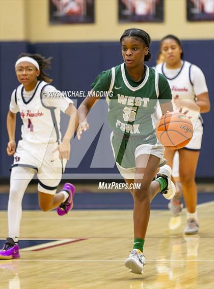 Thumbnail 2 in Hardin-Jefferson vs West Fork photogallery.