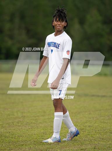 null - Photo 01