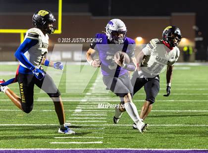 Thumbnail 2 in Brownsburg vs Warren Central (IHSAA 6A Semifinal) photogallery.