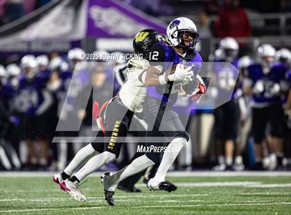 Thumbnail 2 in Brownsburg vs Warren Central (IHSAA 6A Semifinal) photogallery.