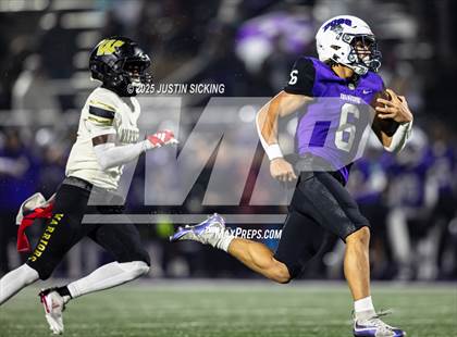 Thumbnail 2 in Brownsburg vs Warren Central (IHSAA 6A Semifinal) photogallery.