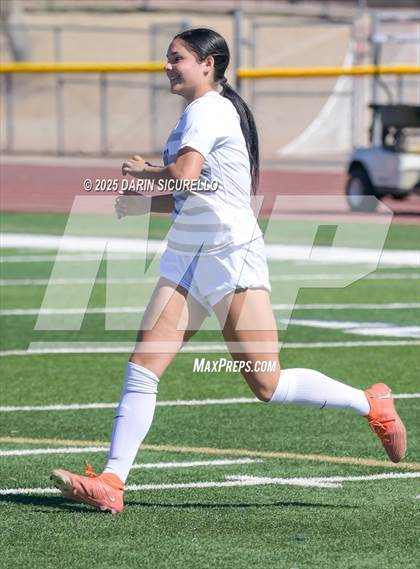 Thumbnail 1 in Desert Vista vs. O'Connor (AIA 6A Quarterfinal) photogallery.