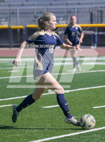 Thumbnail 2 in Desert Vista vs. O'Connor (AIA 6A Quarterfinal) photogallery.
