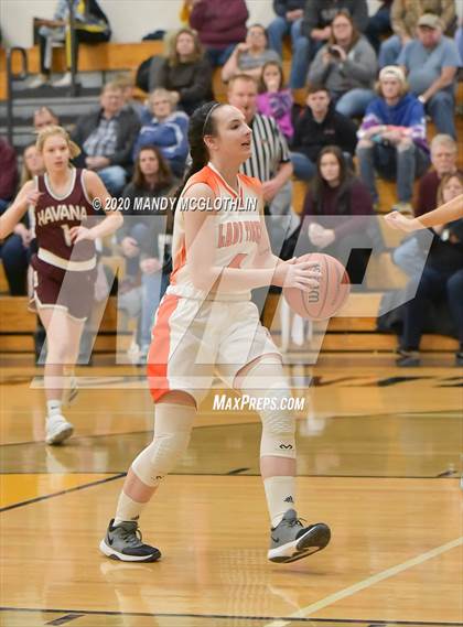 Thumbnail 1 in Illini Bluffs vs. Havana (IHSA 1A Regional Final) photogallery.