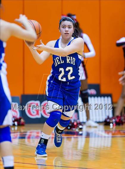 Thumbnail 1 in Del Rio vs. Wagner (UIL 5A Regional Semifinal) photogallery.