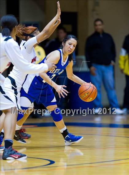 Thumbnail 1 in Del Rio vs. Wagner (UIL 5A Regional Semifinal) photogallery.