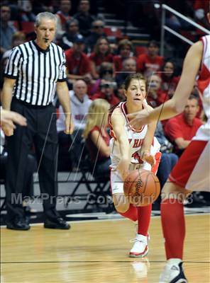 Thumbnail 1 in Calvin Christian vs. Escondido Adventist Academy (CIF SDS D5 Final) photogallery.