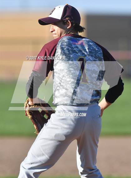 Thumbnail 2 in Paradise vs Bells (Pottsboro Tournament) photogallery.
