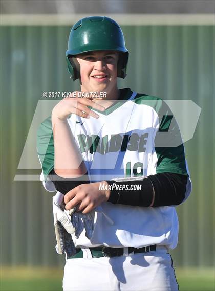 Thumbnail 3 in Paradise vs Bells (Pottsboro Tournament) photogallery.