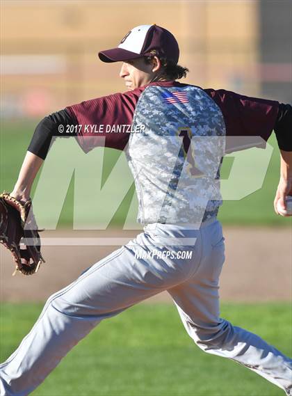 Thumbnail 3 in Paradise vs Bells (Pottsboro Tournament) photogallery.