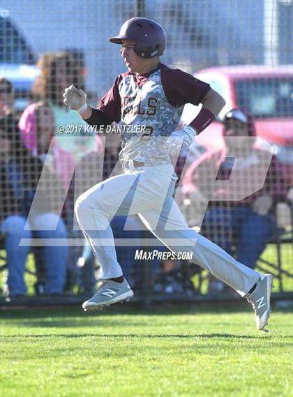 Thumbnail 1 in Paradise vs Bells (Pottsboro Tournament) photogallery.