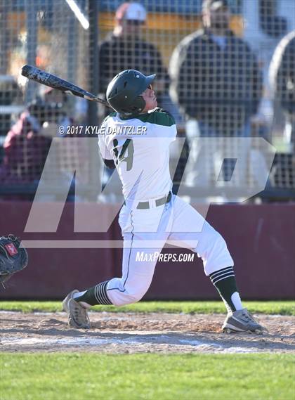 Thumbnail 3 in Paradise vs Bells (Pottsboro Tournament) photogallery.