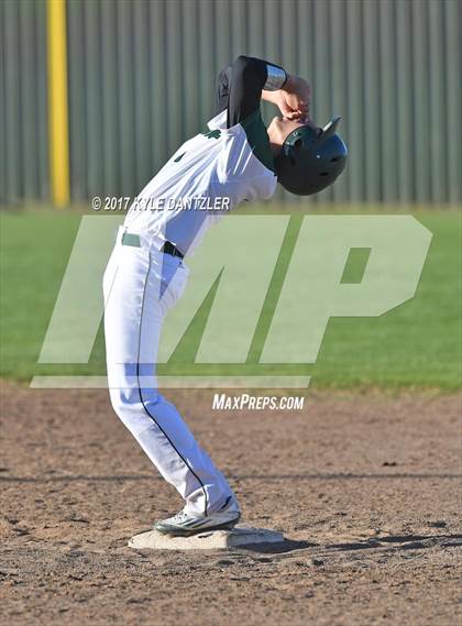 Thumbnail 2 in Paradise vs Bells (Pottsboro Tournament) photogallery.