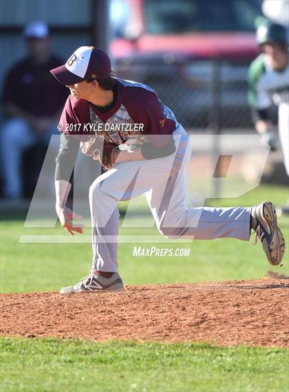 Thumbnail 1 in Paradise vs Bells (Pottsboro Tournament) photogallery.