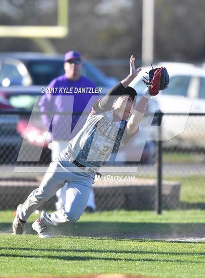 Thumbnail 1 in Paradise vs Bells (Pottsboro Tournament) photogallery.