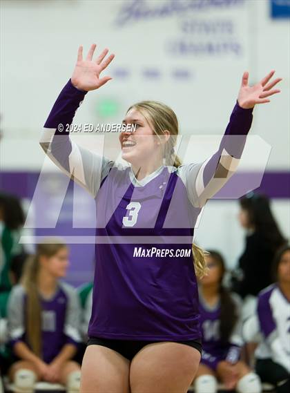 Thumbnail 1 in Yerington vs. Wells (Yerington Tournament) photogallery.