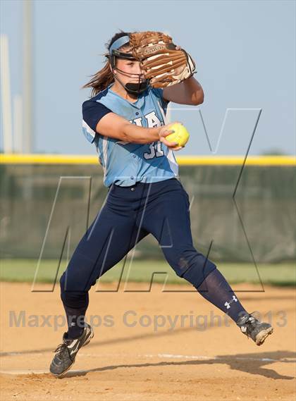 Thumbnail 3 in Immaculate Heart Academy vs. St. John-Vianney (NJSIAA Non-Public A Final) photogallery.